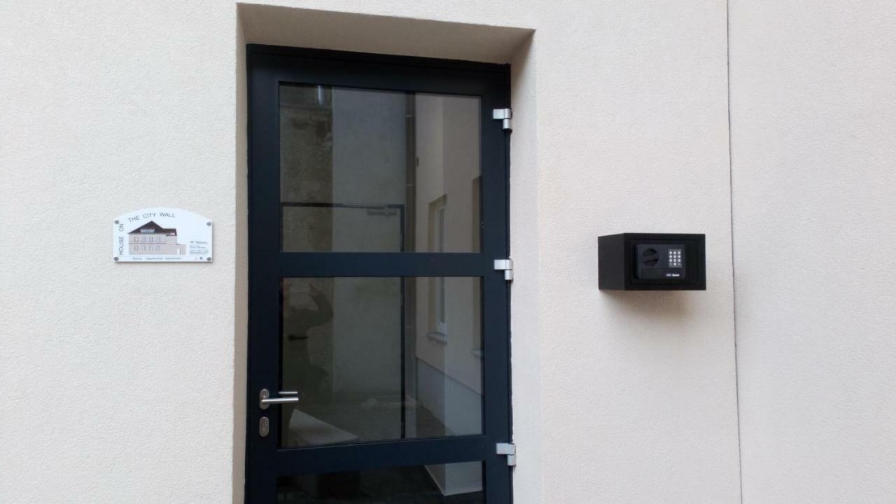 Bajta Na Obzidju Apartamento Maribor Exterior foto
